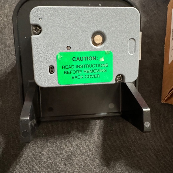 Kaba MAS X-09 Round Deadbit High-Security Electronic Combination Lock Type 1F - Picture 4 of 6